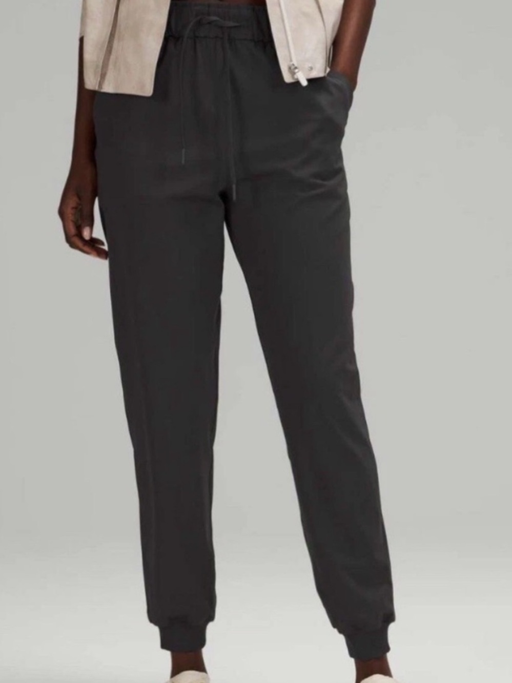 Lululemon Keep Moving Jogger Graphite Grey Size 6